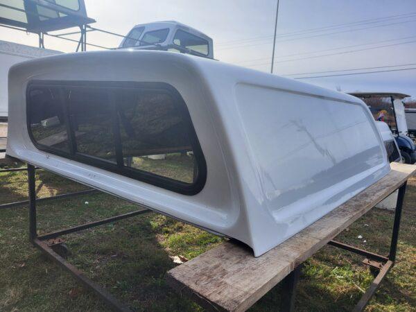 NEW OVERSTOCK LEER 100XR TRUCK CAP 2016 TOYOTA TACOMA DOUBLE CAB SHORT BED WHITE - 25162498 - Image 3