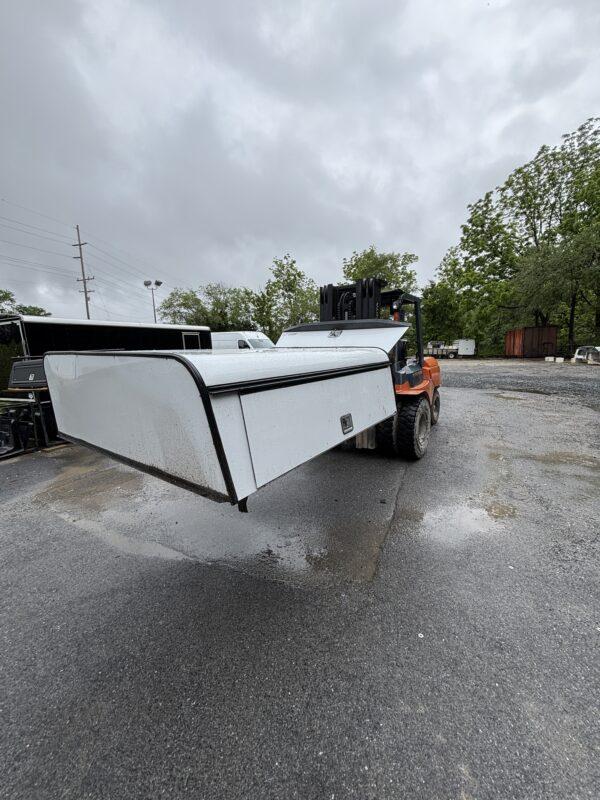 USED A.R.E. DCU WORK CAP 2015 FORD F-150 EXTENDED CAB SHORT BED WHITE - N3909240 - Image 3