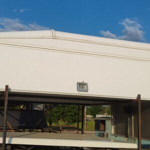 USED ARE DCC ALUMINUM COMMERCIAL TRUCK CAP 2019 CHEVROLET 1500 CREW CAB EXTRA LONG BED WHITE - N3602897